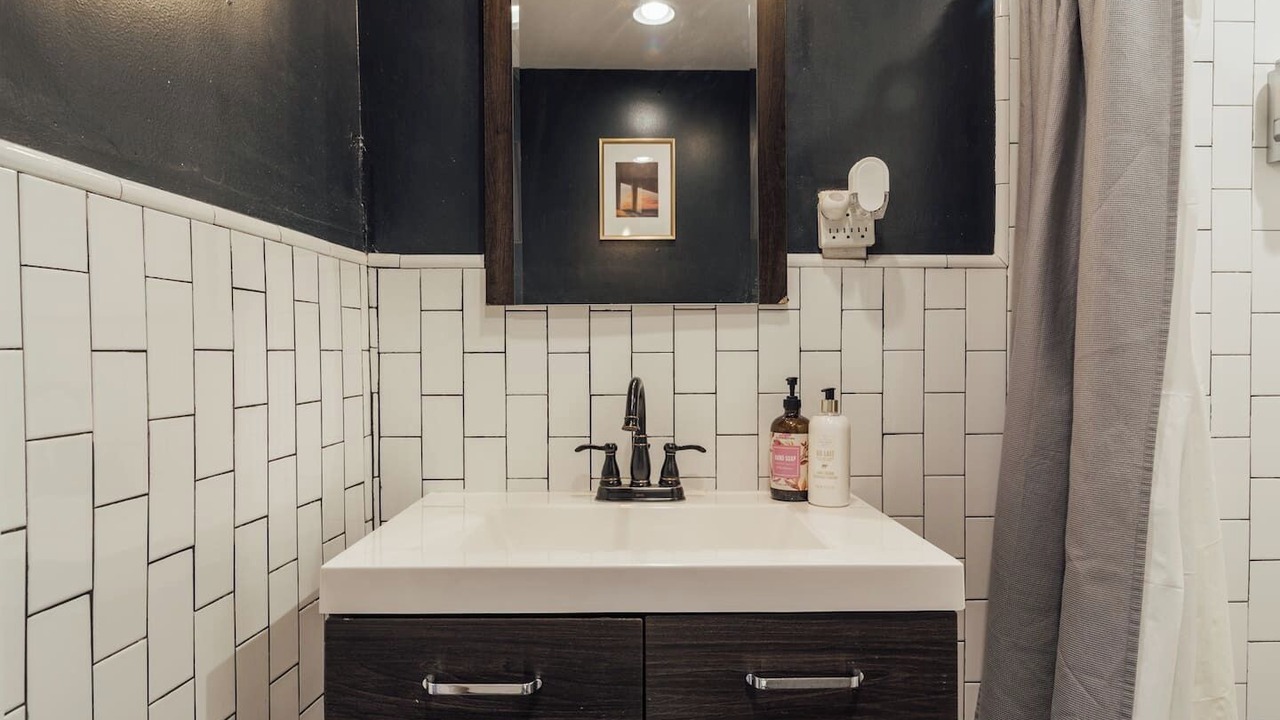 Photo of Bathroom in Jersey City