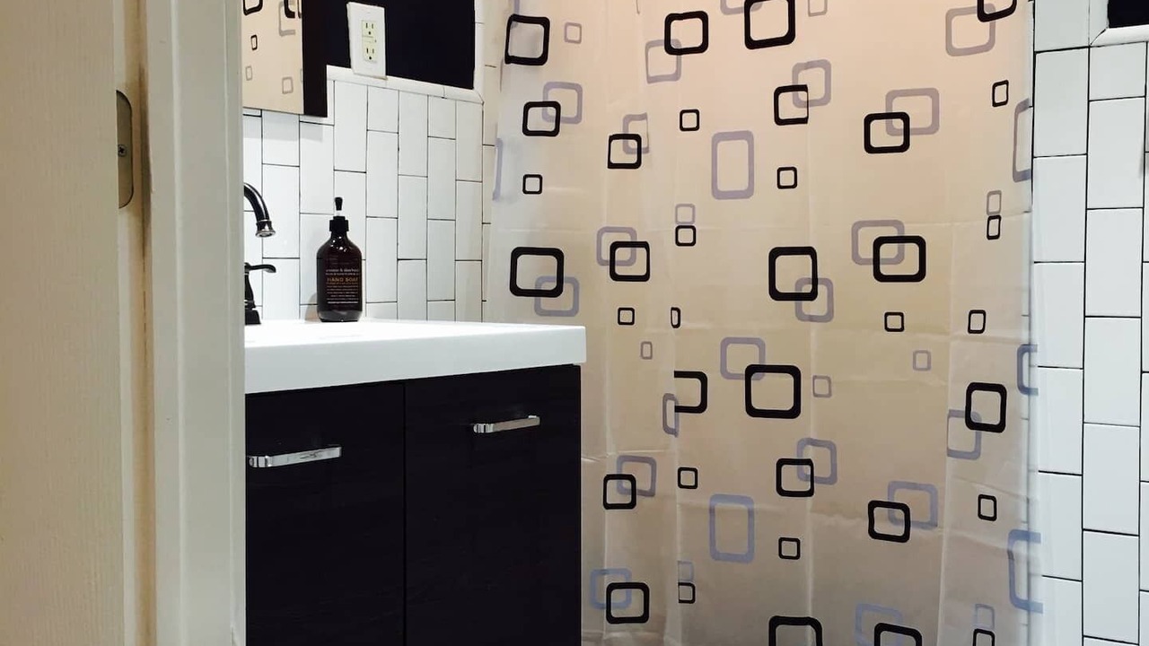 Photo of Bathroom in Jersey City