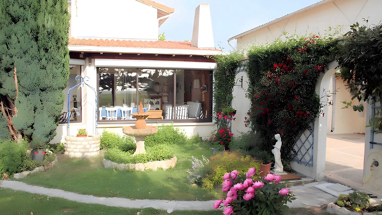 Photo of Outdoor in Thaire