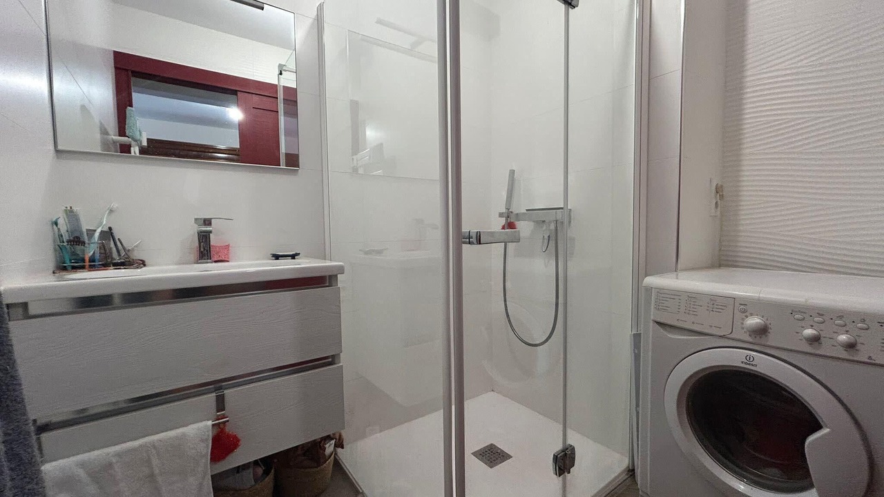 Photo of Bathroom in Razimbaud
