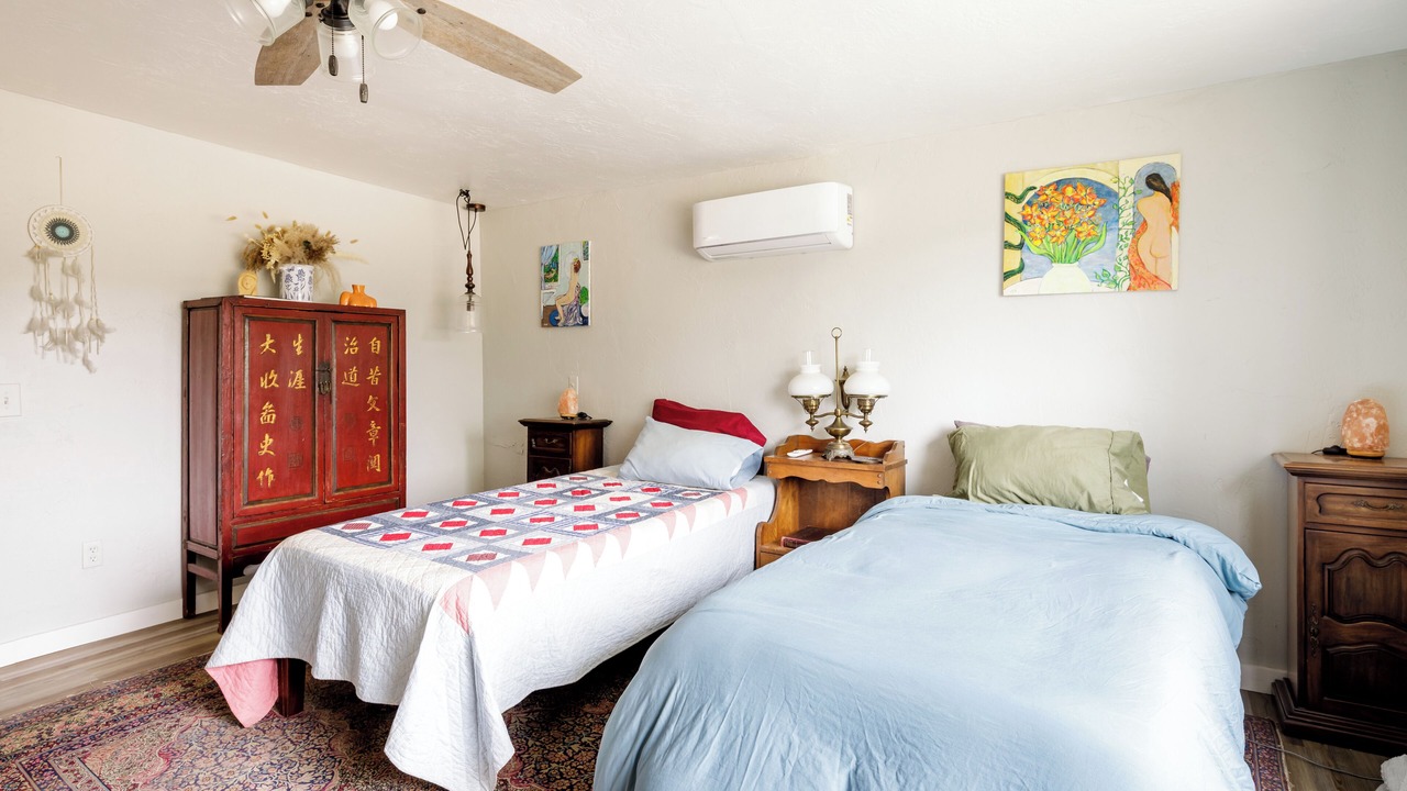 Photo of Bedroom in Morongo Valley