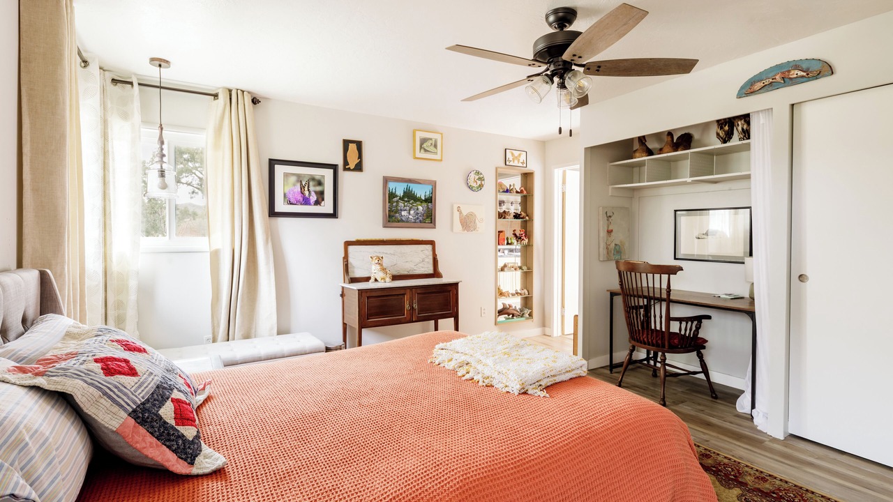 Photo of Bedroom in Morongo Valley