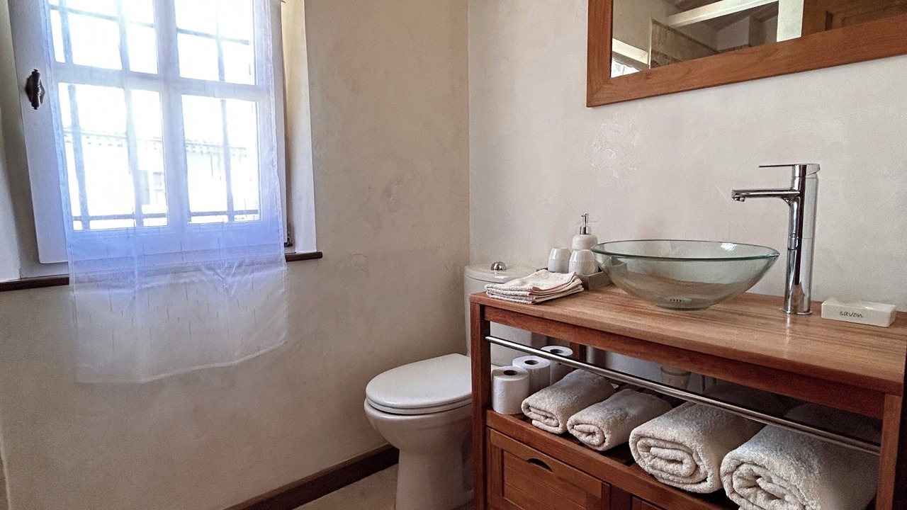 Photo of Bathroom in Villeneuve