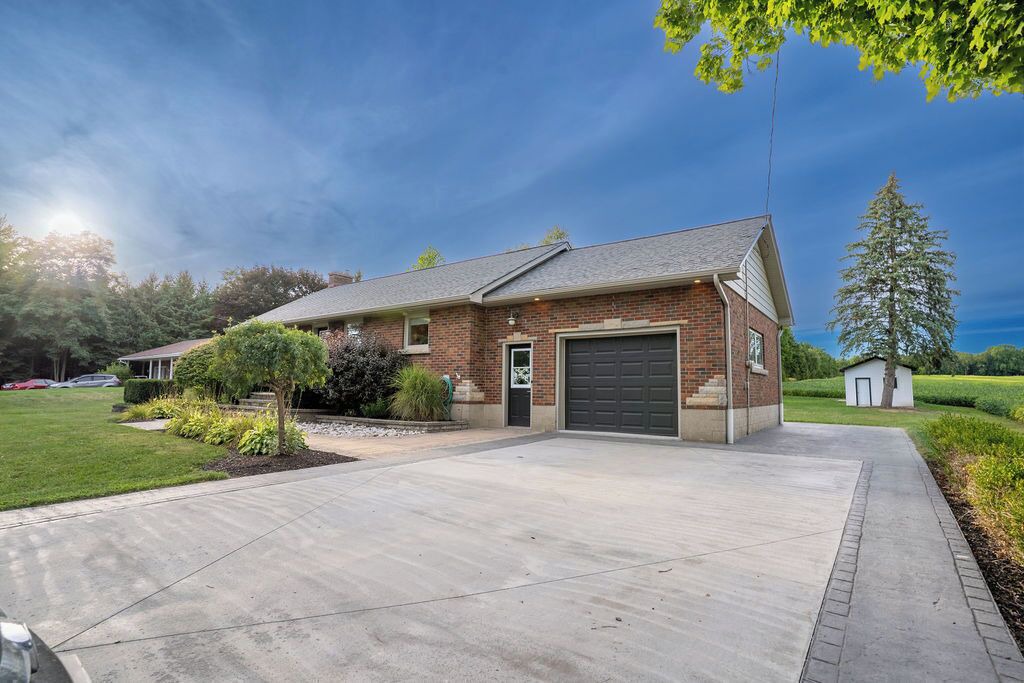 Photo of Outdoor in Tillsonburg