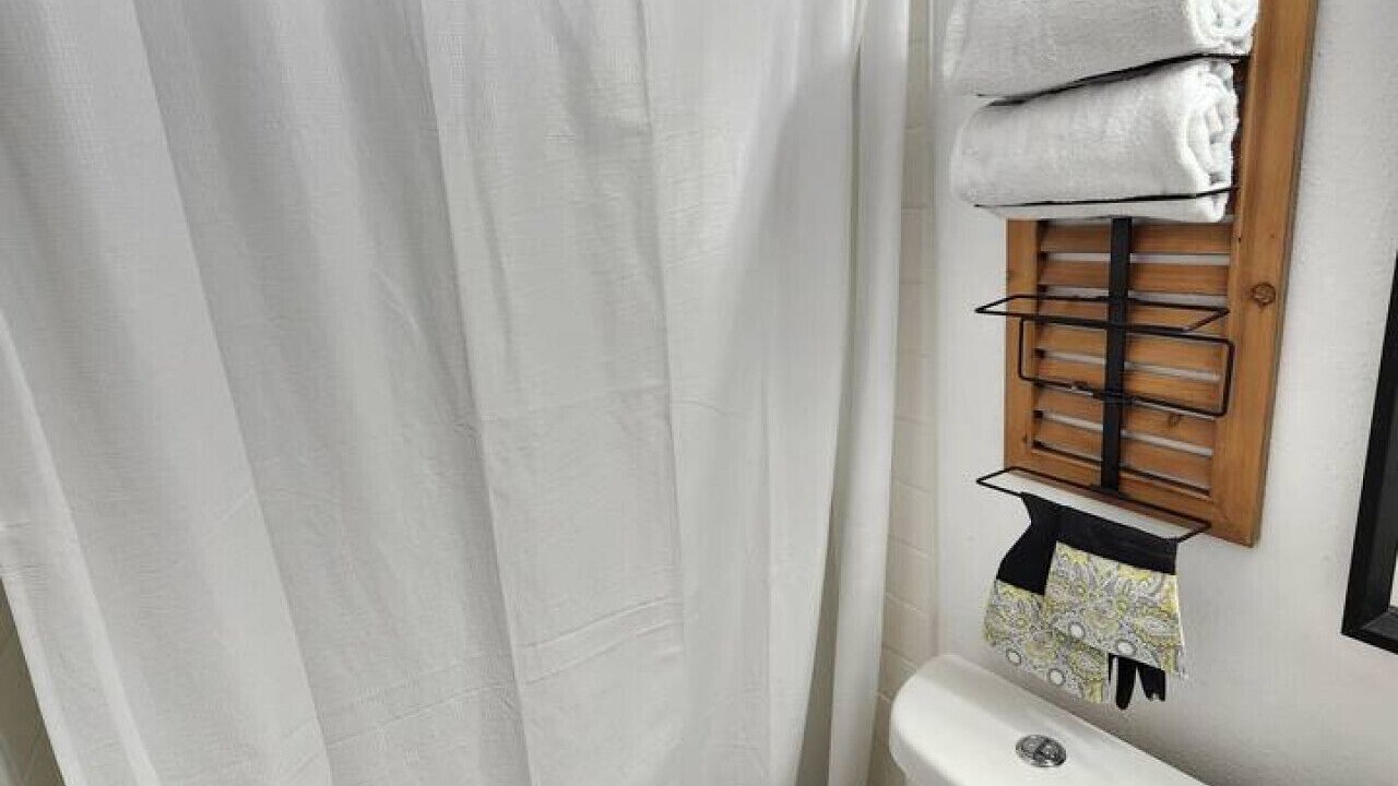 Photo of Bathroom in Lake Davis - Greenwood