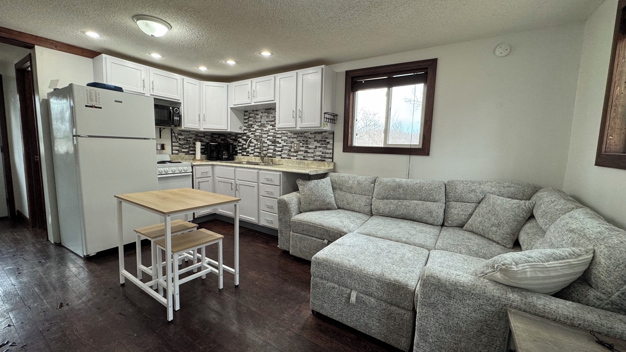 Photo of Livingroom in Rocky Mount