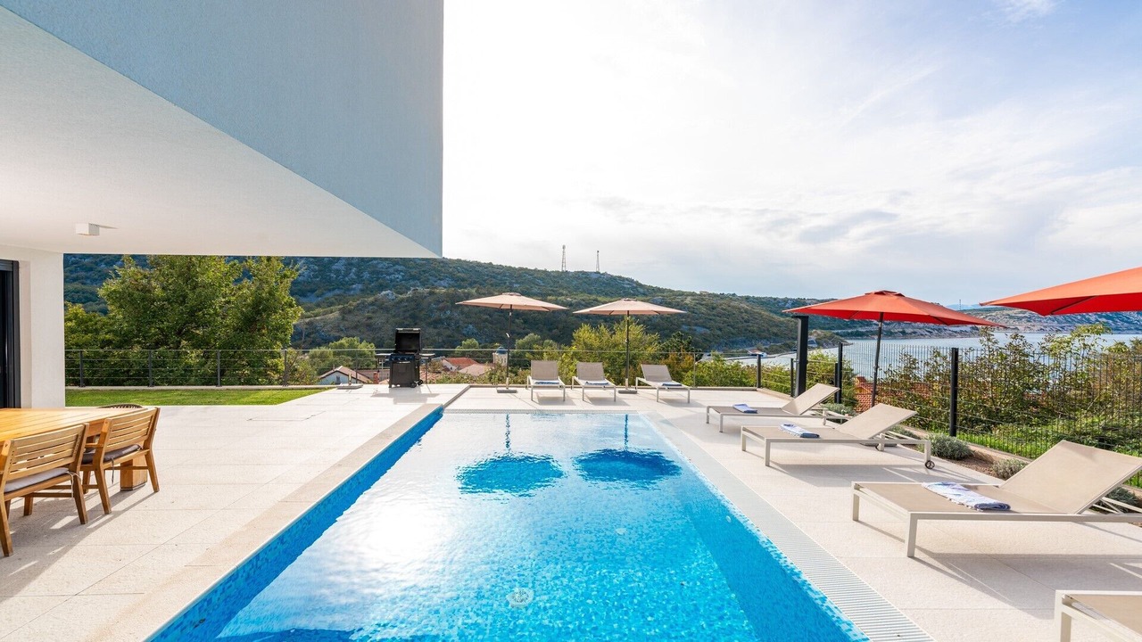 Photo of Outdoor in Bakarac