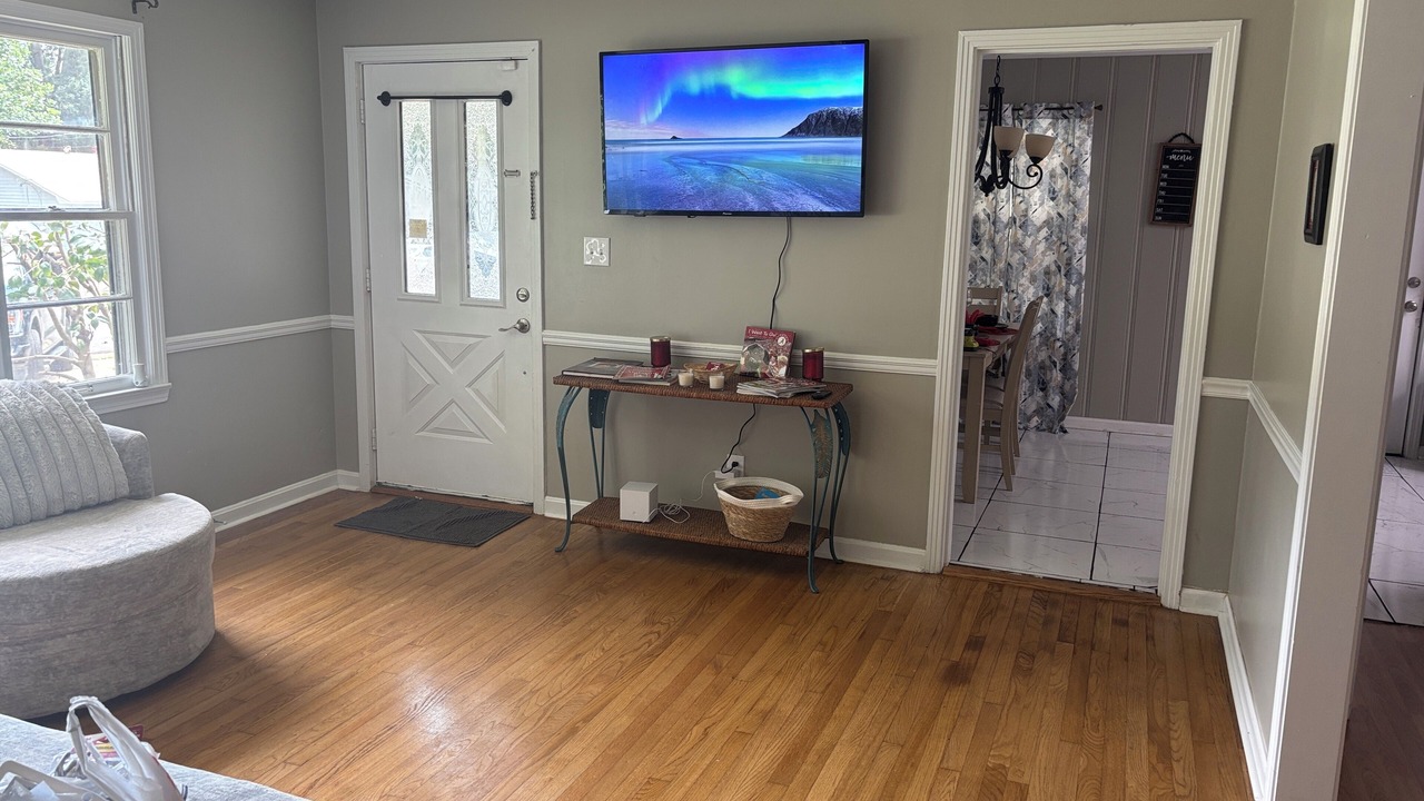 Photo of Livingroom in Northport