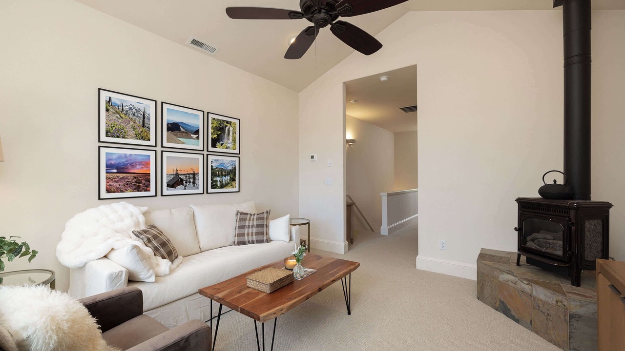 Photo of Patio Balcony in Sisters