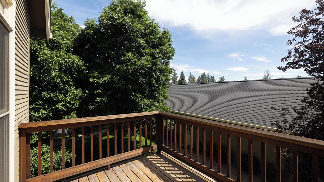 Photo of Patio Balcony in Sisters