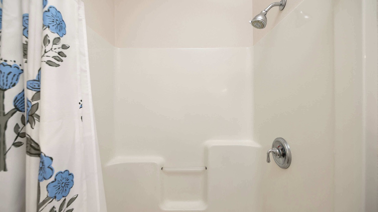 Photo of Bathroom in Sisters