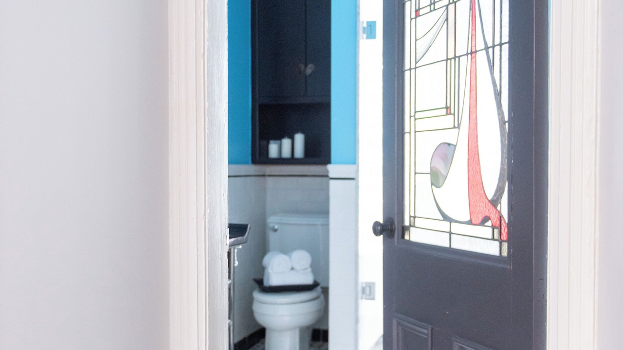 Photo of Bathroom in Fashion District