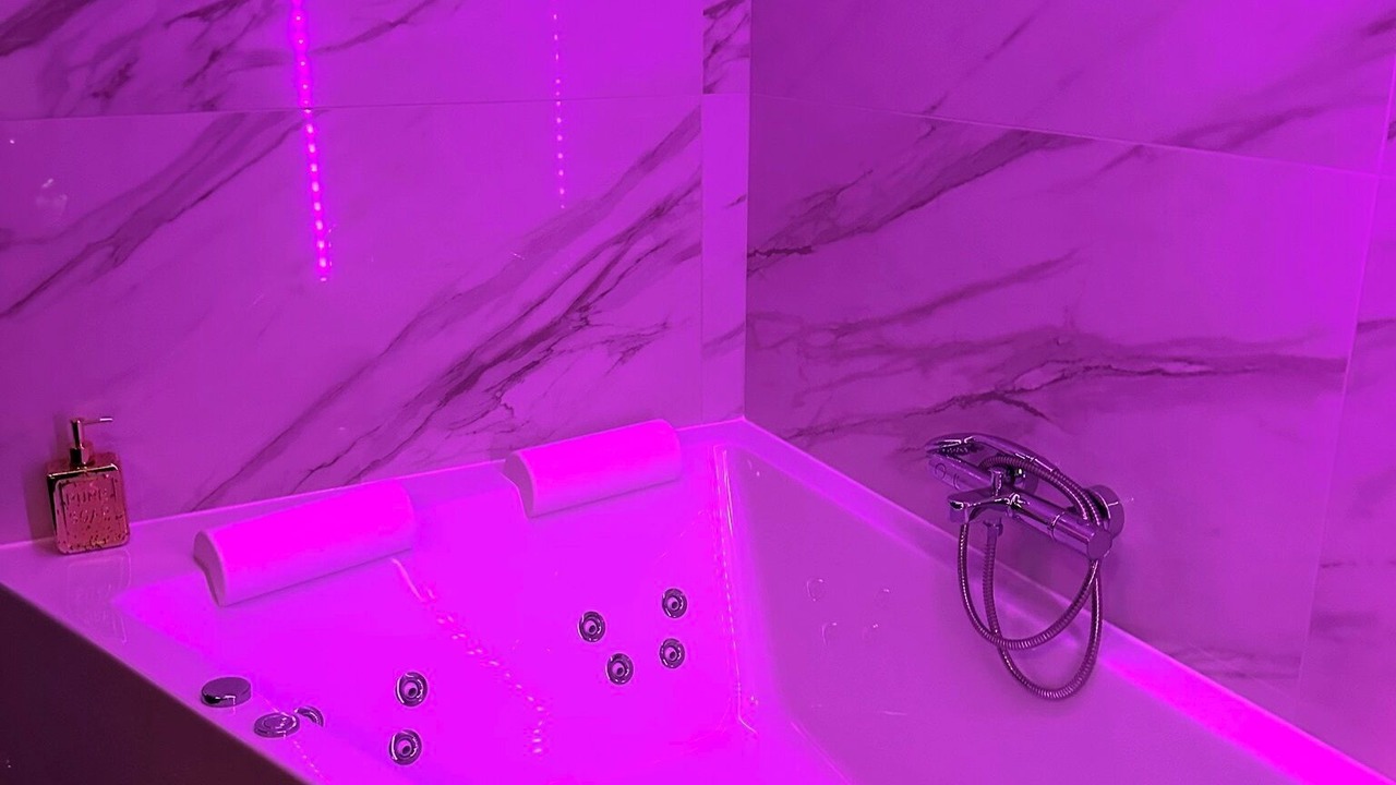 Photo of Bathroom in Bourg-l'Eveque