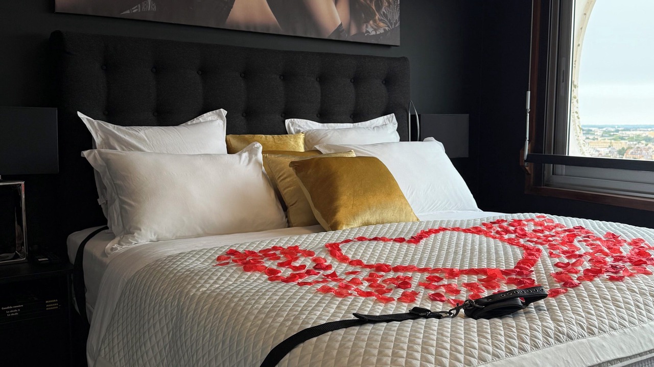 Photo of Bedroom in Bourg-l'Eveque