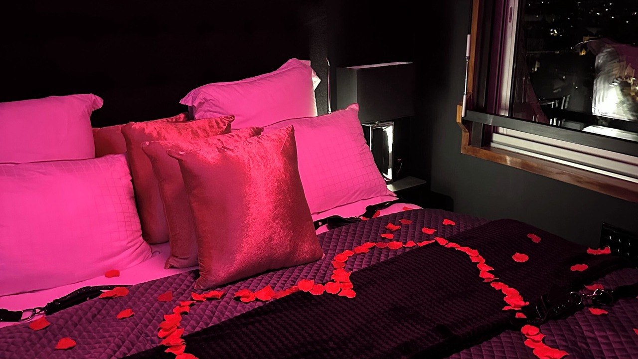 Photo of Bedroom in Bourg-l'Eveque