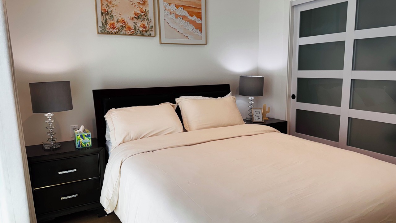 Photo of Bedroom in Outer Mission