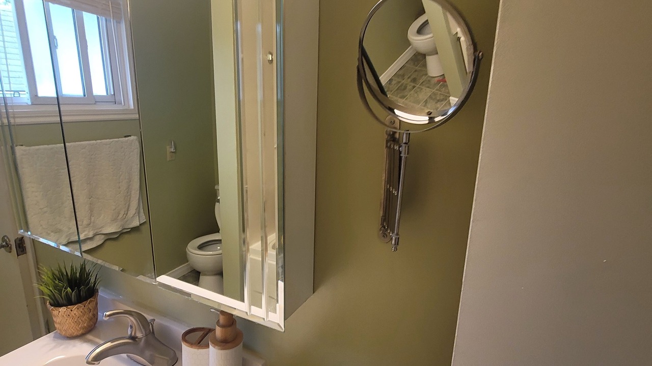 Photo of Bathroom in Chatham-Kent