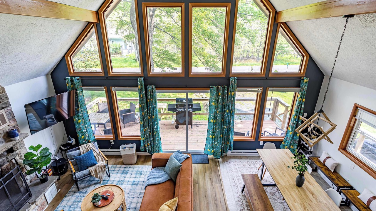 Photo of Livingroom in Tobyhanna