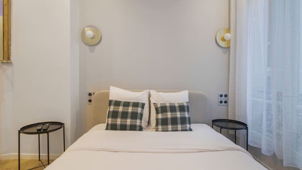 Photo of Bedroom in Champs-Elysees