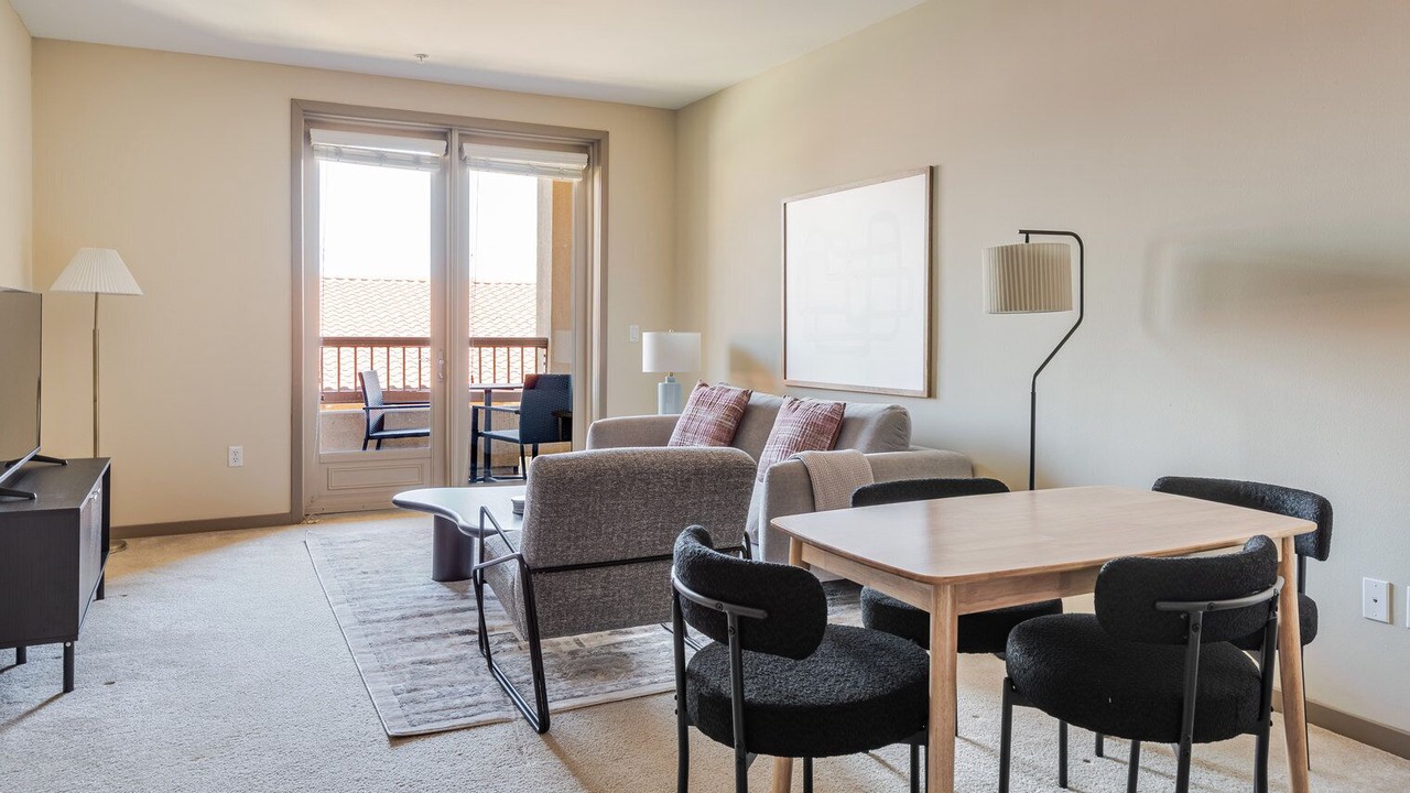 Photo of Livingroom in Contra Costa Centre