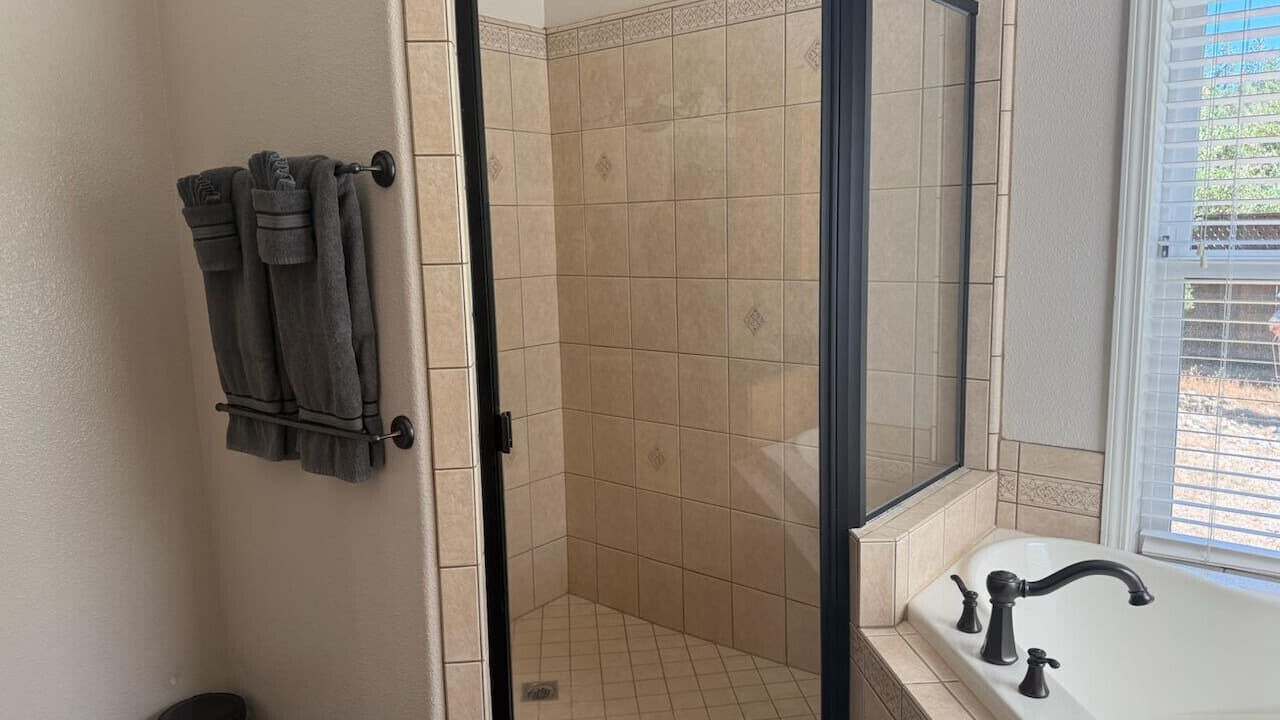 Photo of Bathroom in Mariposa
