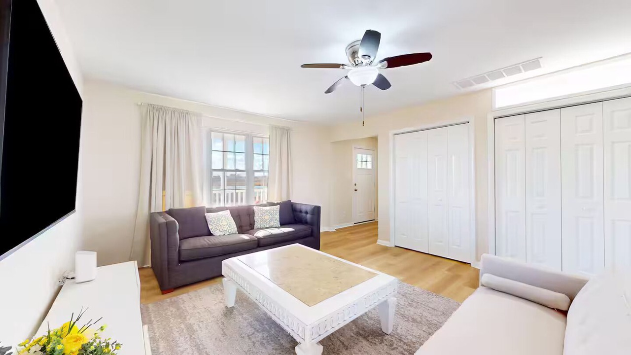 Photo of Livingroom in Pleasantville