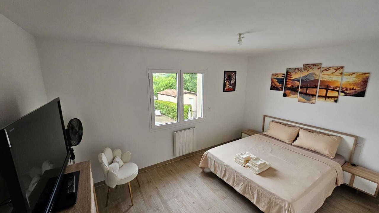 Photo of Bedroom in Samatan