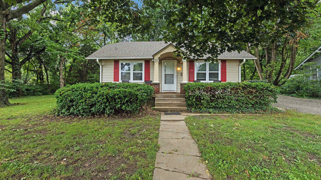 Photo of Outdoor in Overland Park