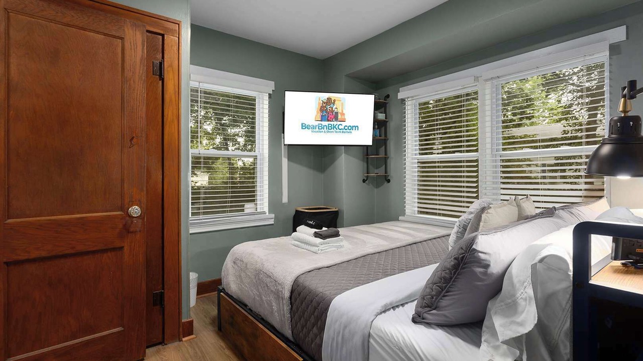 Photo of Bedroom in Overland Park