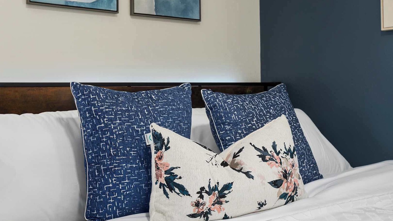 Photo of Bedroom in Lee's Summit