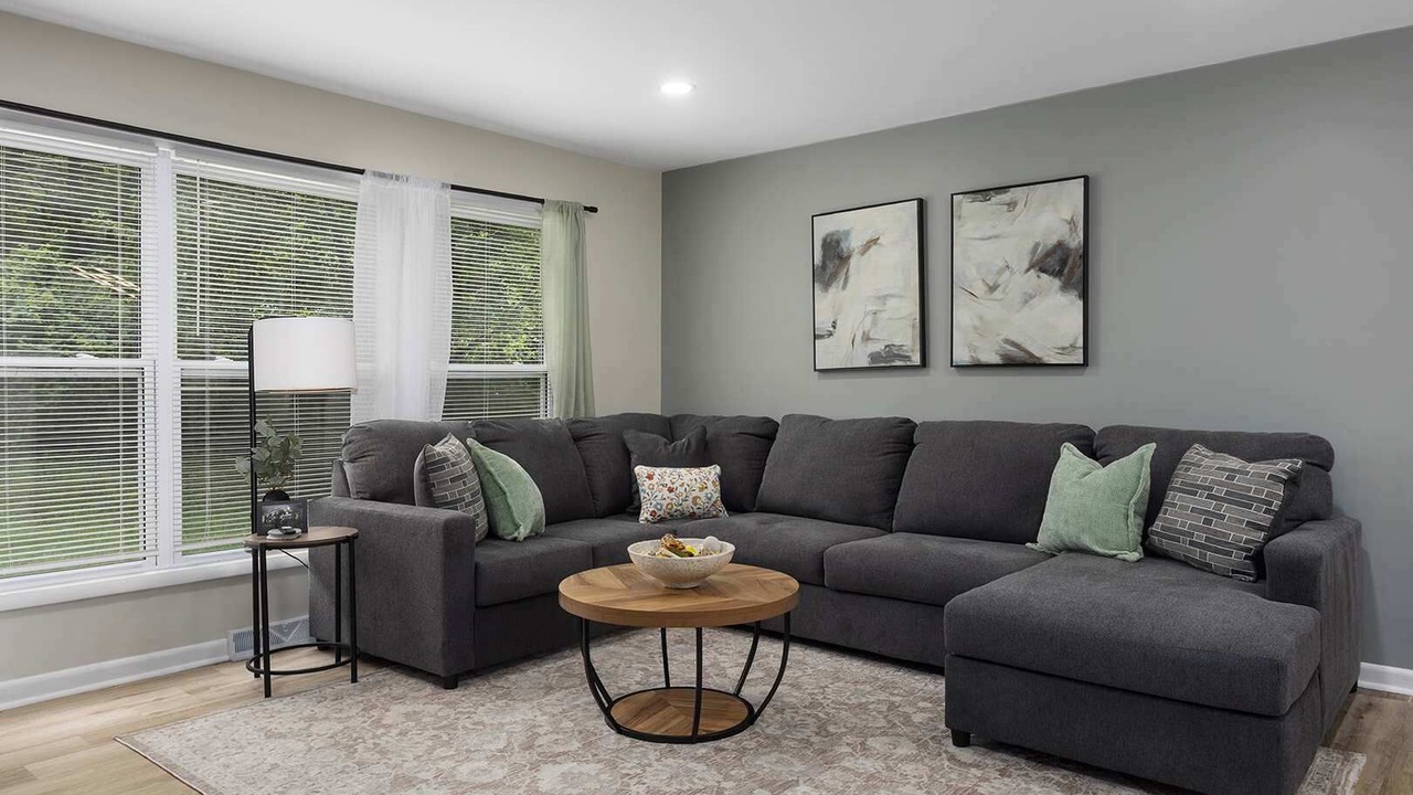 Photo of Livingroom in Lee's Summit