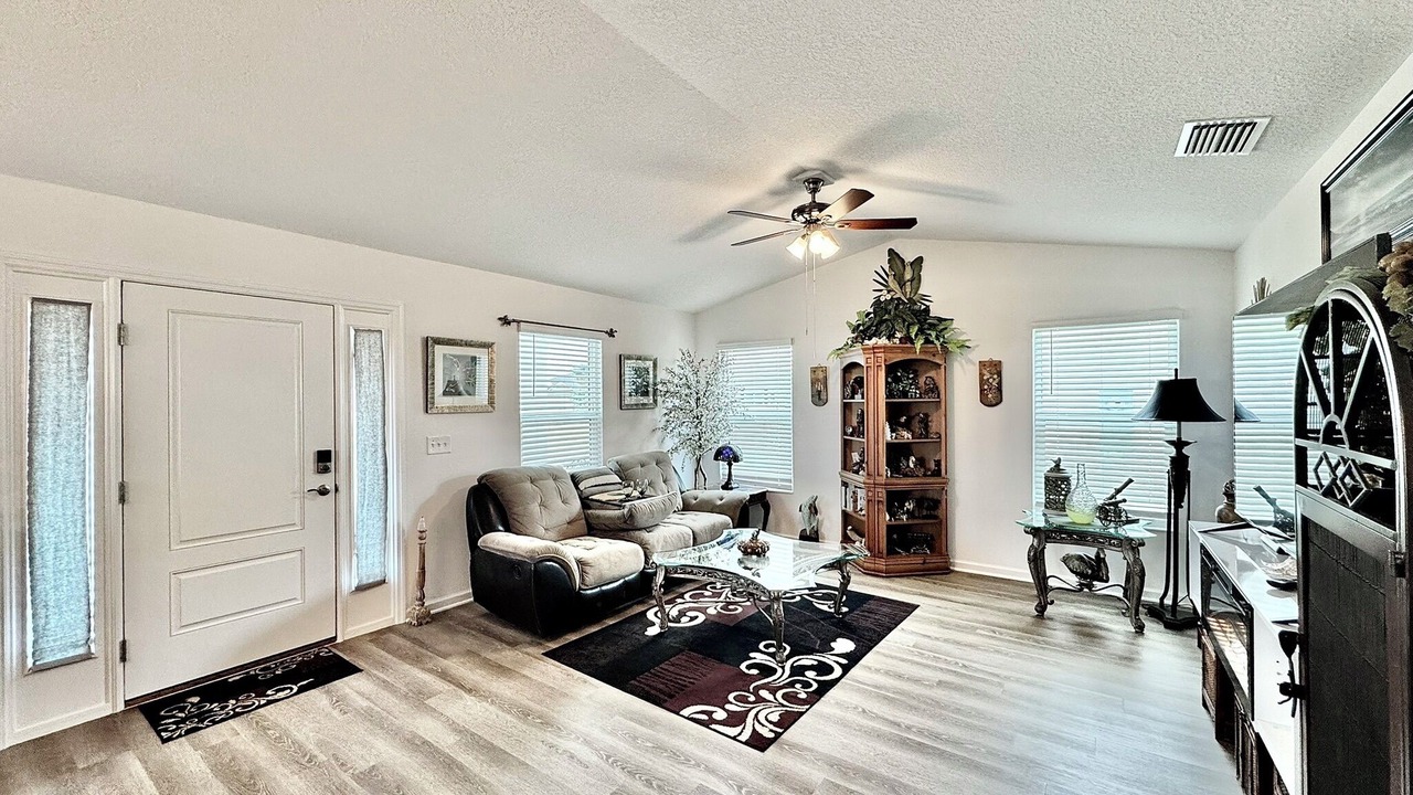 Photo of Bedroom in Sumter County