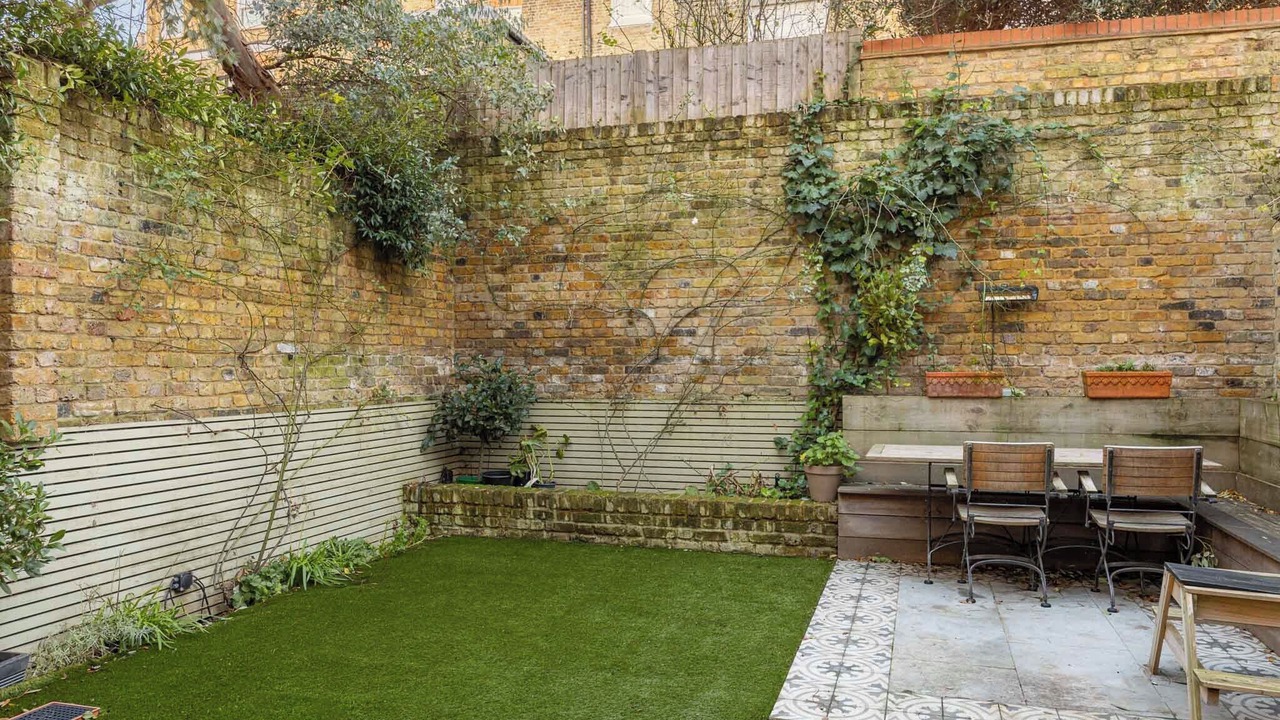 Photo of Outdoor in Addison