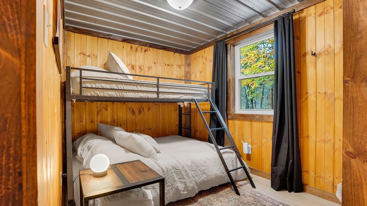 Photo of Bedroom in Benezette