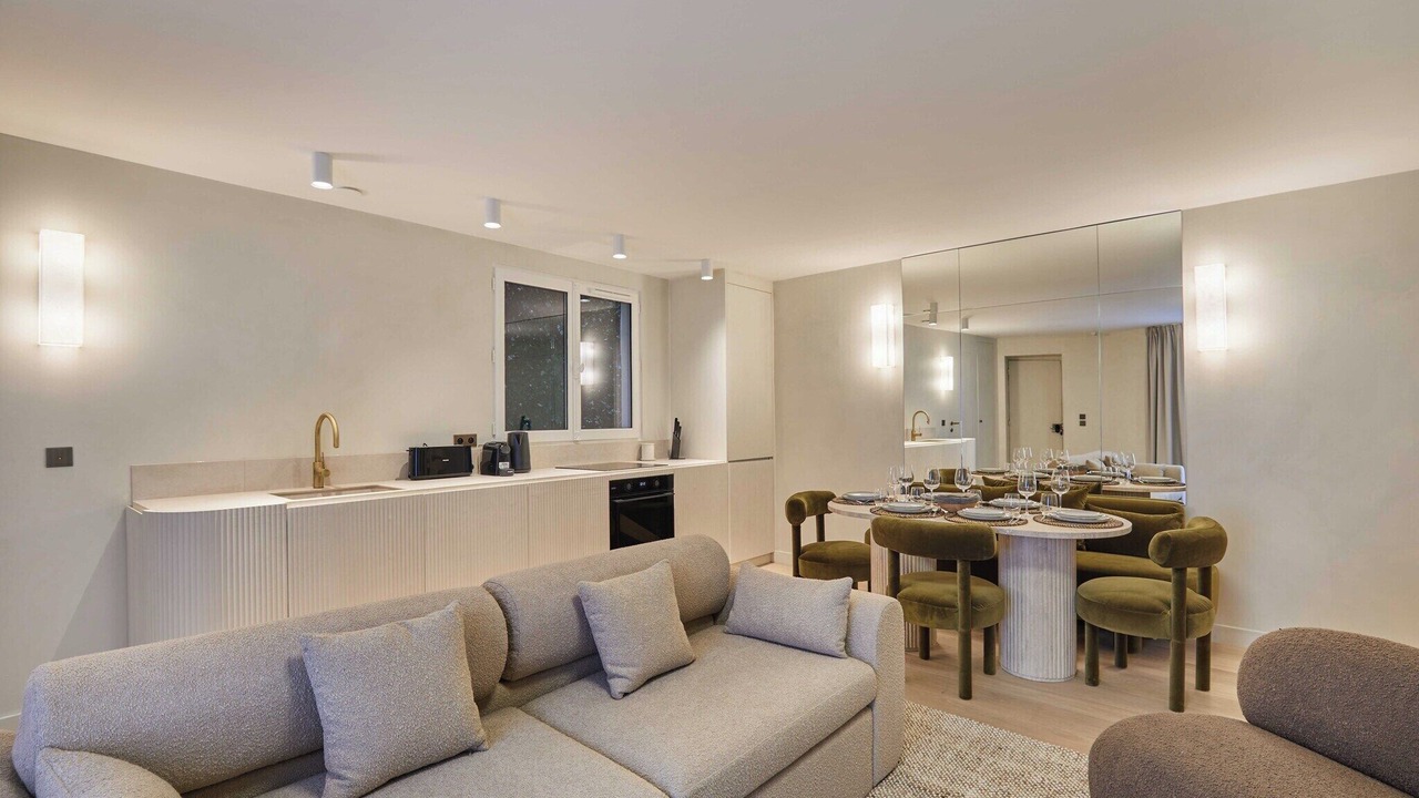 Photo of Others in Paris City Center