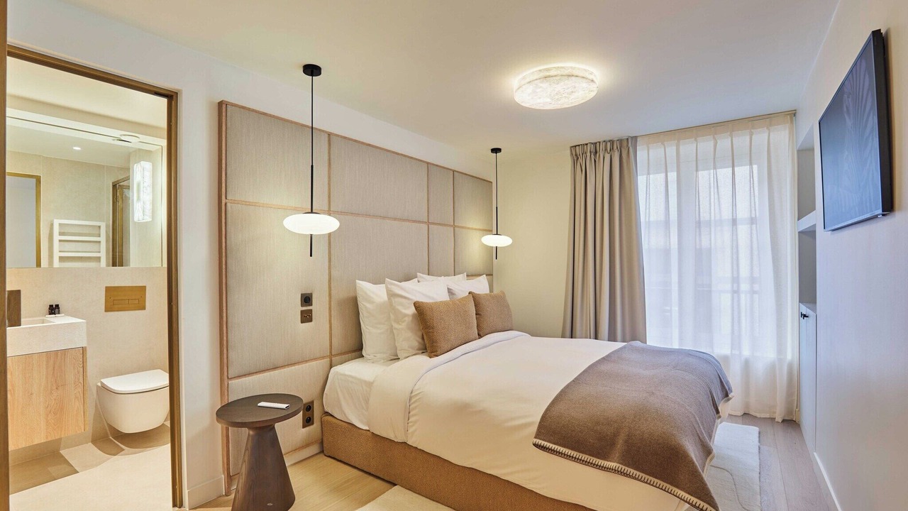 Photo of Others in Paris City Center