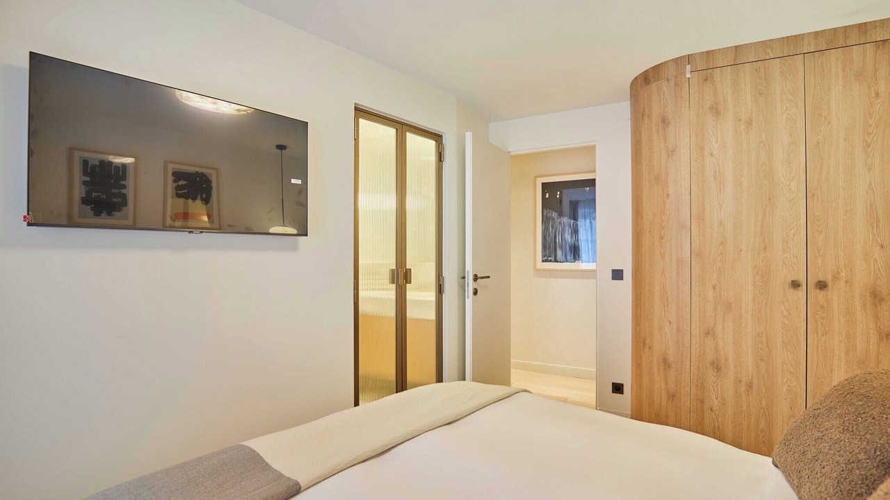 Photo of Others in Paris City Center