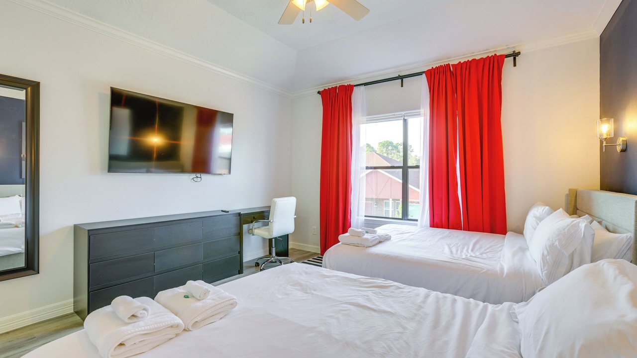 Photo of Bedroom in Greater Fondren Southwest