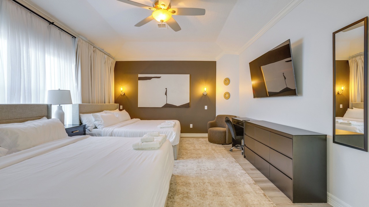 Photo of Bedroom in Greater Fondren Southwest