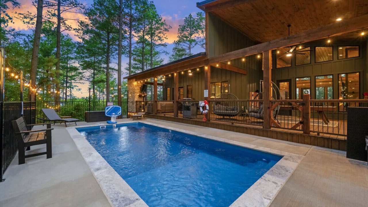 Photo of Outdoor in Pickens