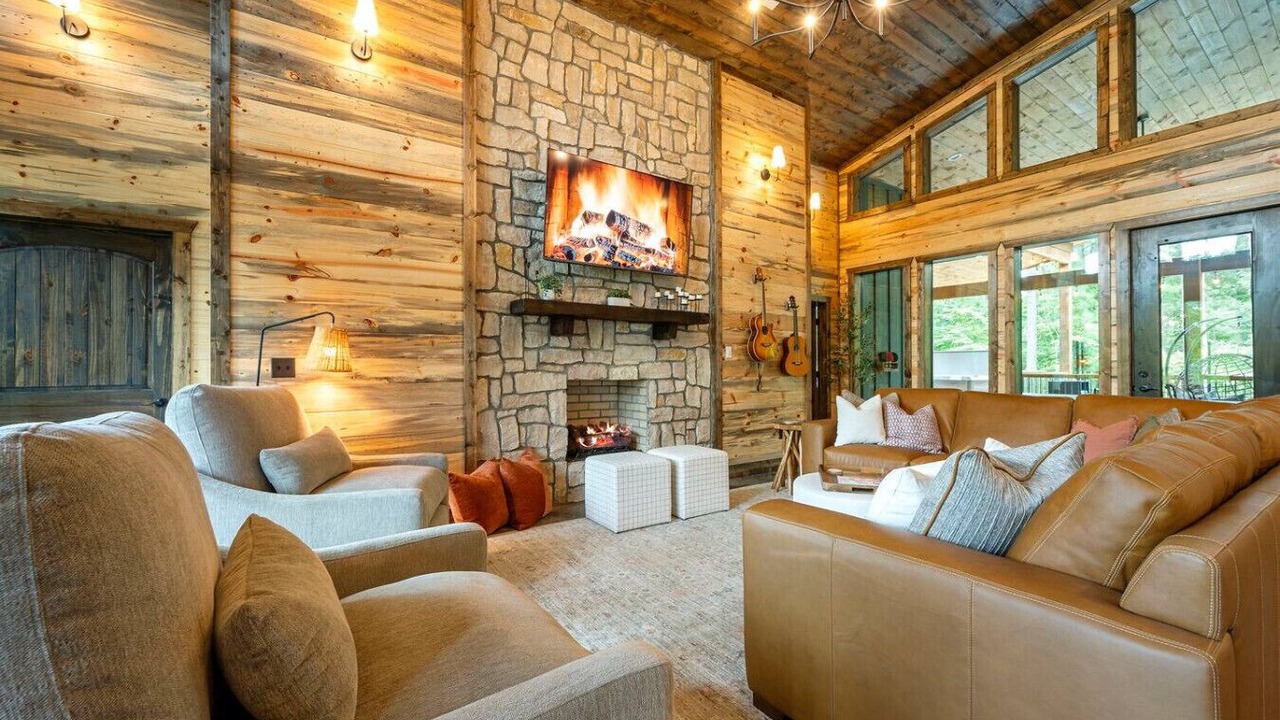 Photo of Livingroom in Pickens
