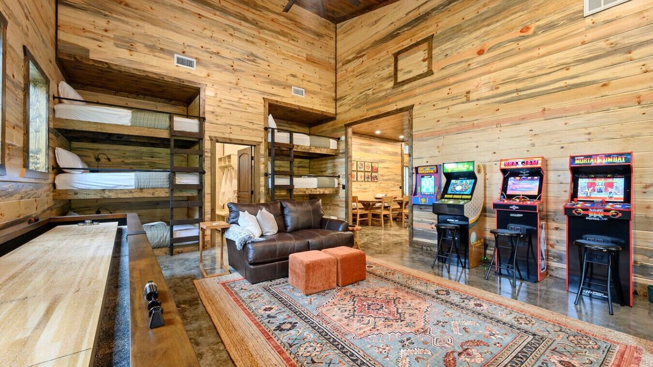 Photo of Bedroom in Pickens