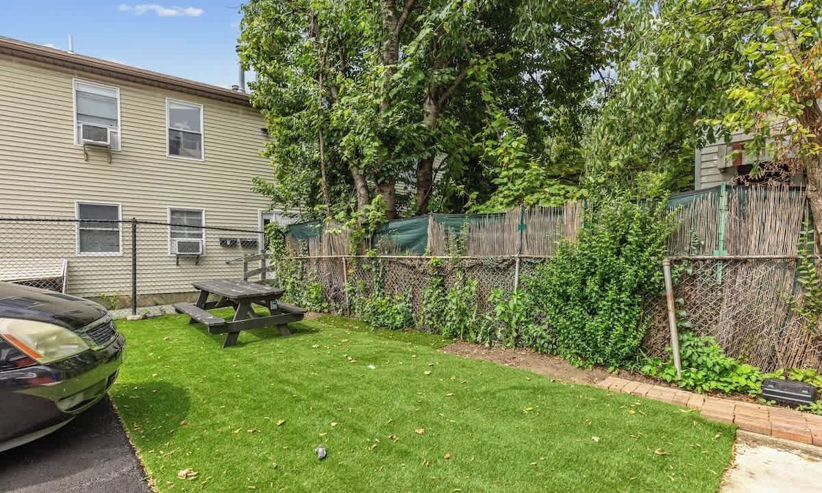 Photo of Outdoor in Federal Hill