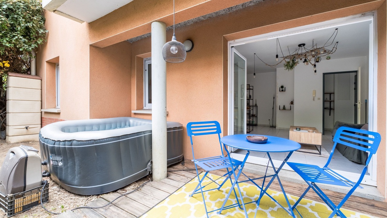 Photo of Outdoor in Ancely