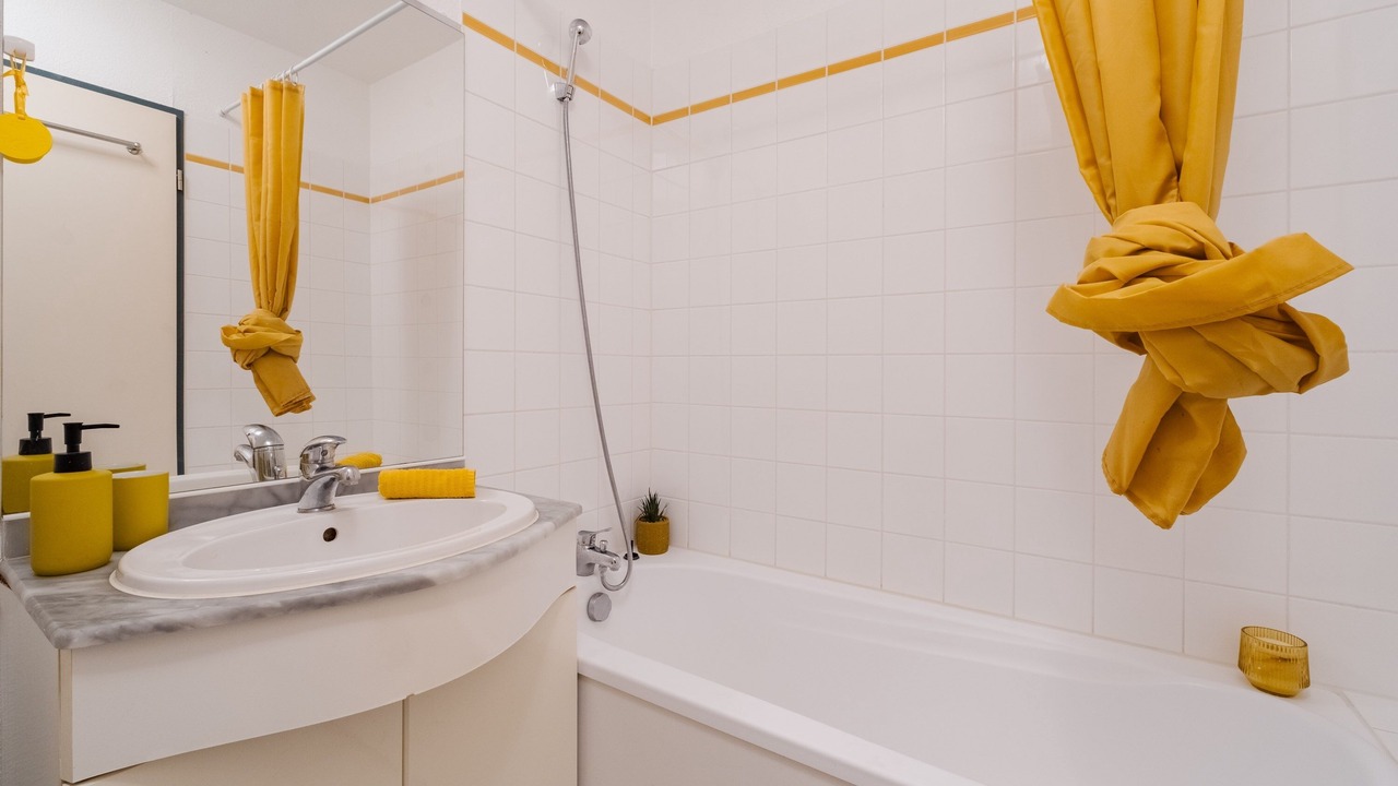 Photo of Bathroom in Ancely