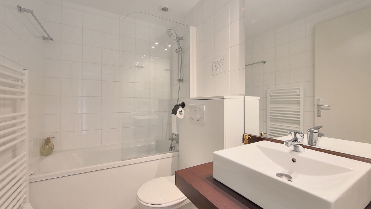 Photo of Bathroom in Eppe-Sauvage