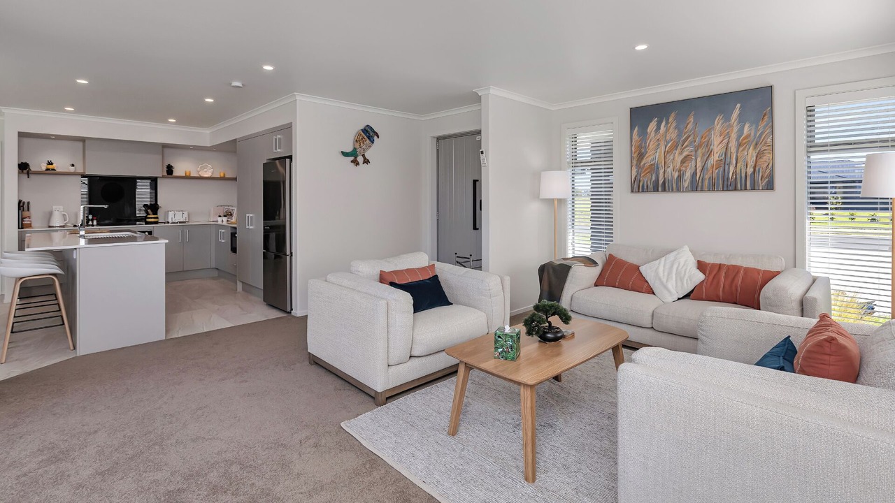 Photo of Livingroom in One Tree Point