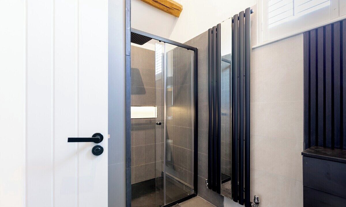 Photo of Bathroom in Rugby