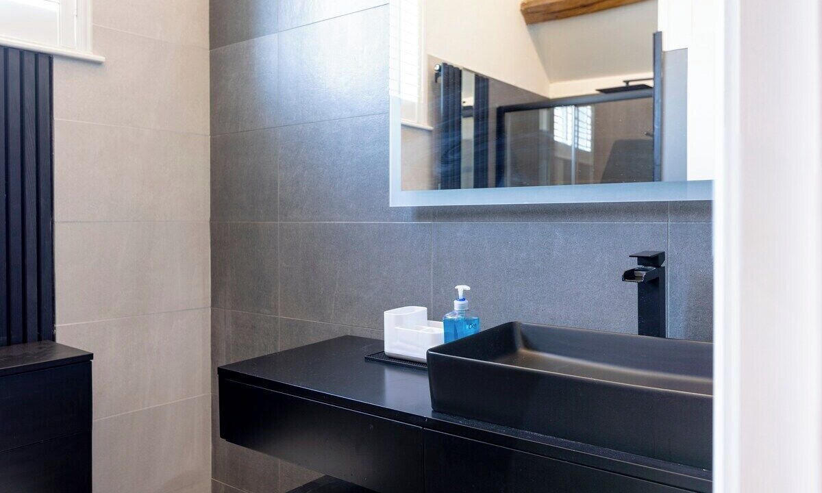 Photo of Bathroom in Rugby