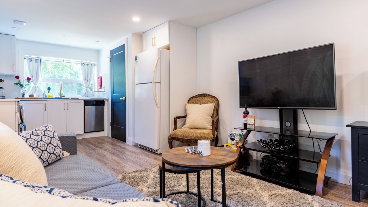 Photo of Livingroom in Halton Hills